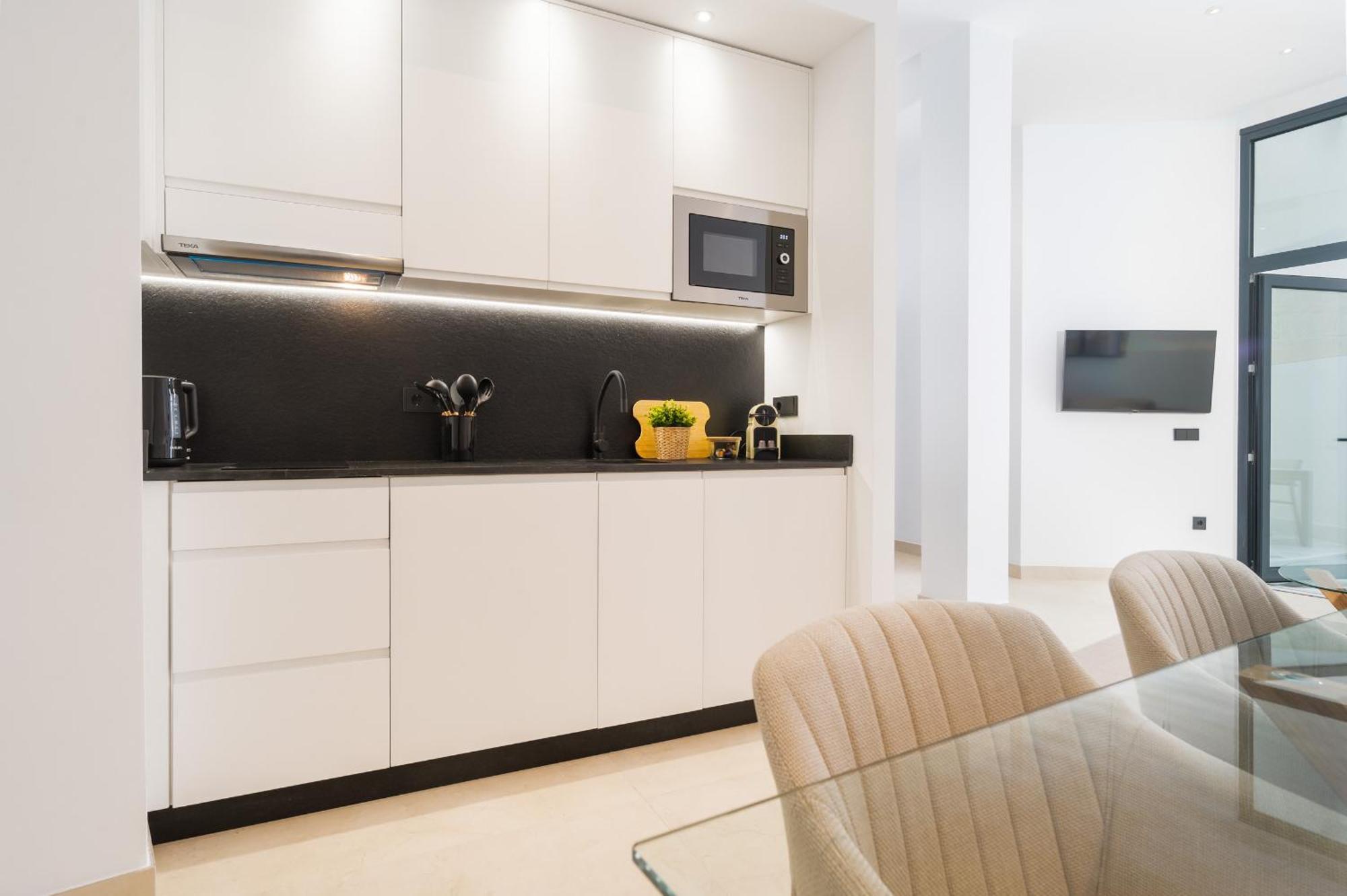 Apartamento New Design - Private Patio - Gallos 2